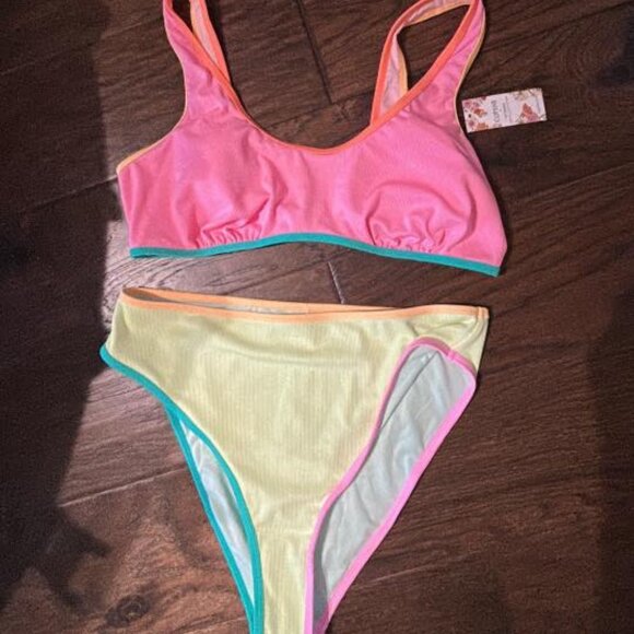 NWT Never Worn x JJD Sunlit Bliss Neon Bikini Set Size XL - Picture 2 of 2